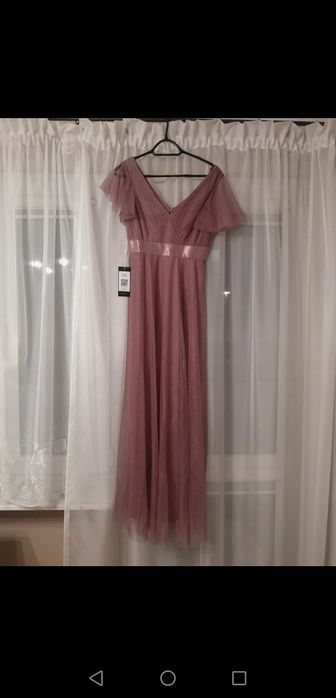 Przepiękna Suknia sukienka marka ever pretty 
długa z rekawkiem
 kolor