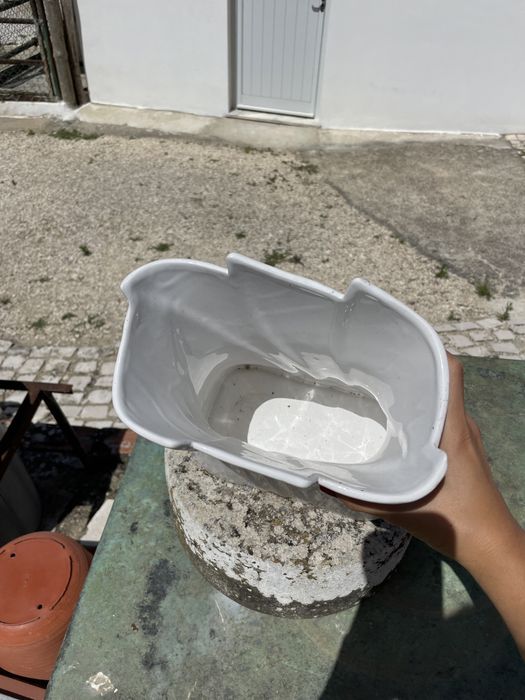 Vaso/floreira em branco