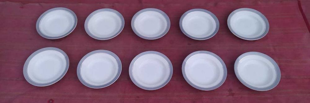 Продается посуда.