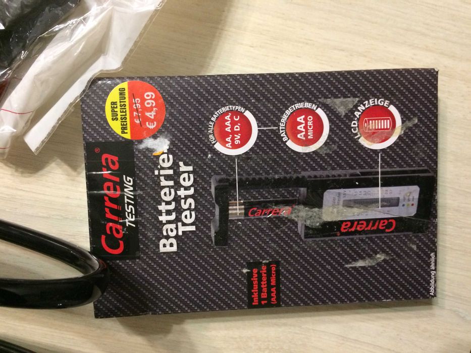 4 авто зарядки (1 універсальна 3 в 1), тримач для тел,вирівнювач волос