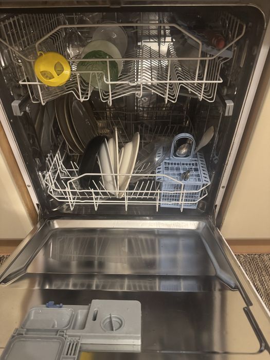 Maquina lavar loiça Indesit