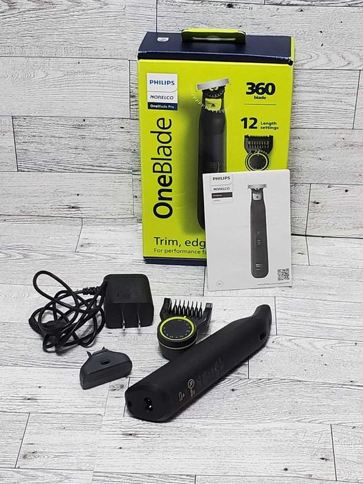 Philips Norelco OneBlade 360 Pro Hybrid Electric Shaver QP6531/70 NEW