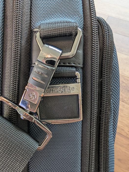 Samsonite Pro DLX-5 Briefcase 15.6''