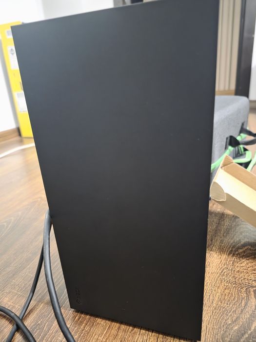 Xbox Series X (287 год гри) + Кейс + Док-станція з АКБ. Повний комплек