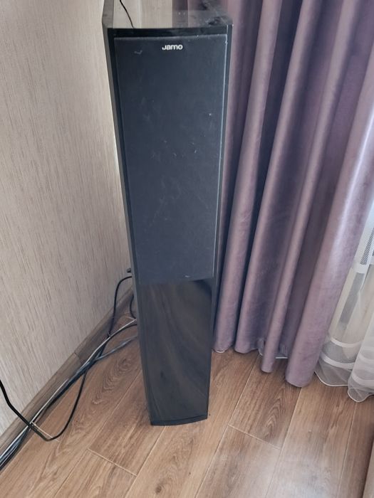 Фронтальная акустика Jamo 606 Black