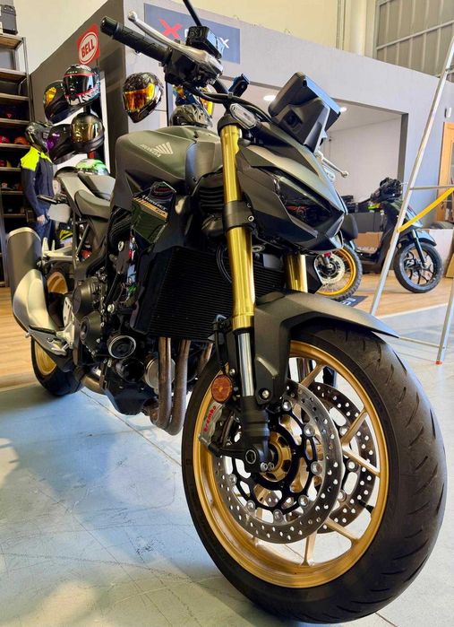 Mota Honda CB1000