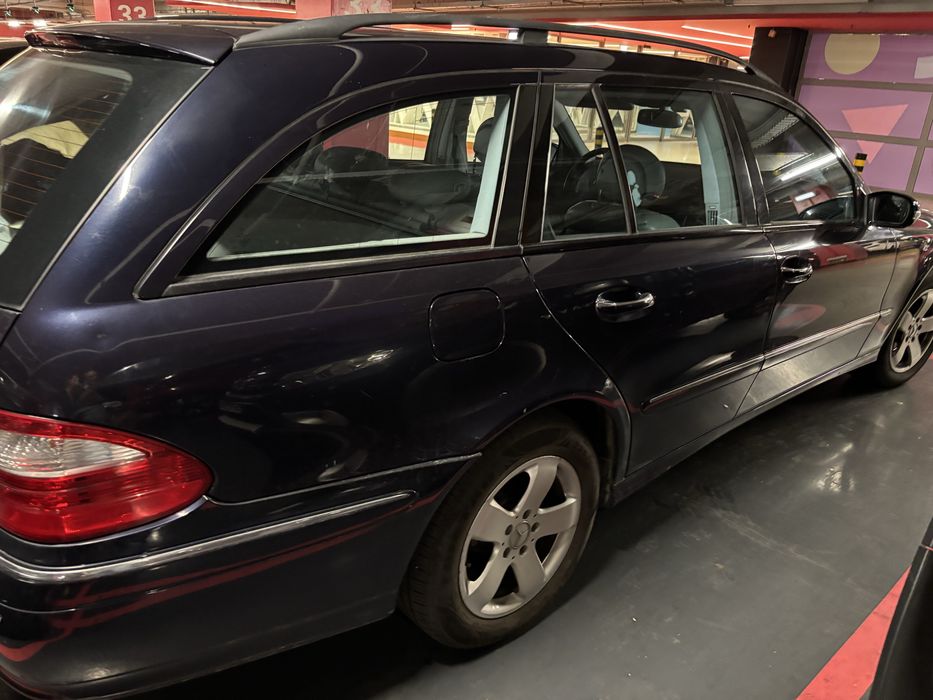 Carrinha Mercedes E220 CDI foto 4