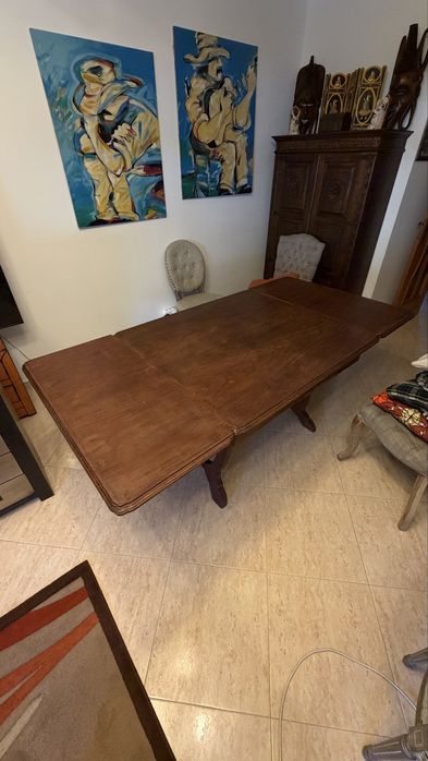 Mesa + 4 cadeiras de madeira maciça artesanal