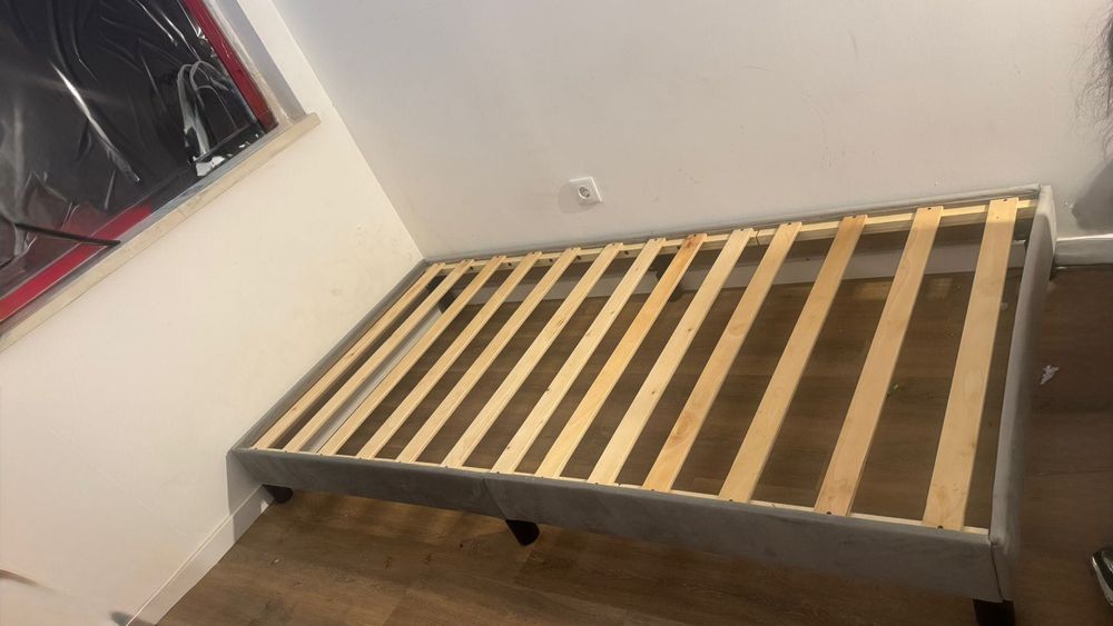 Cama e aparelhos