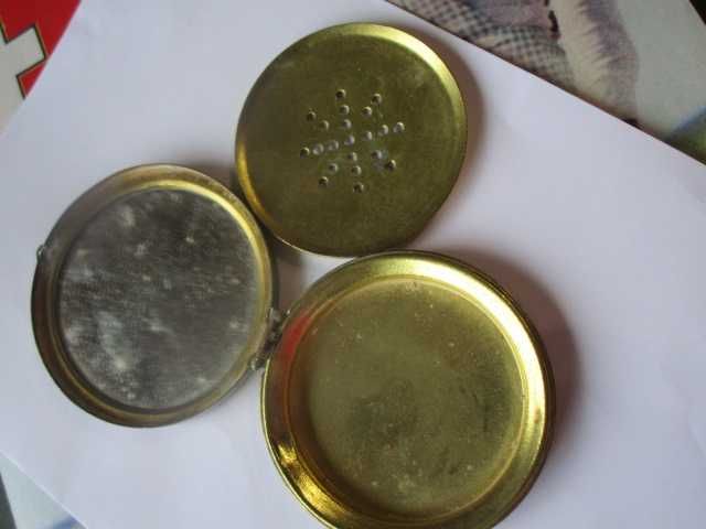 Rara Caixa Armazèns Grandella Sempre por bom caminho e segue