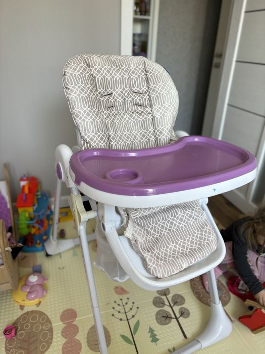 Стульчик для кормления Bambi