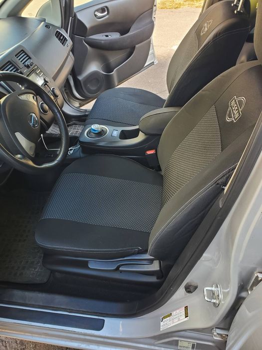 Модельні чохли на сидіння на всі авто: Ford Chevrolet Skoda Renault