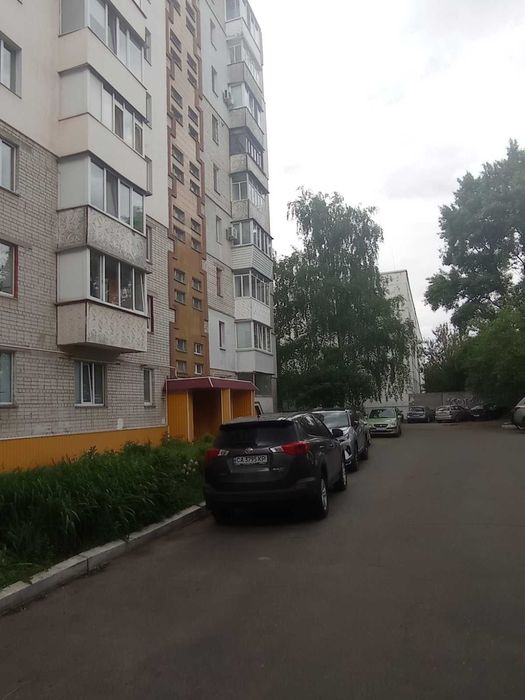 3 к. кв. в цегляному будинку по вул. Пастерівська