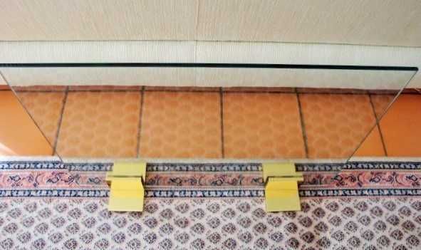 Proteção p lareira em vidro e pés em latão - novo