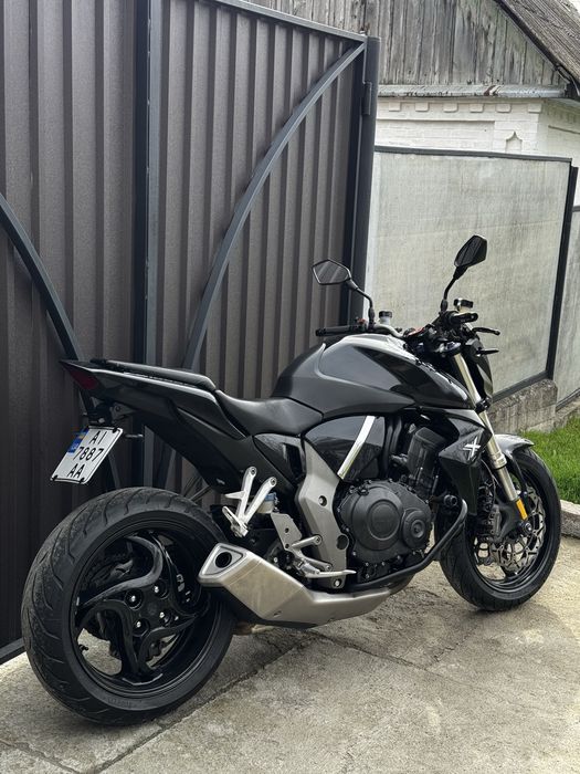 Продам HONDA CB1000