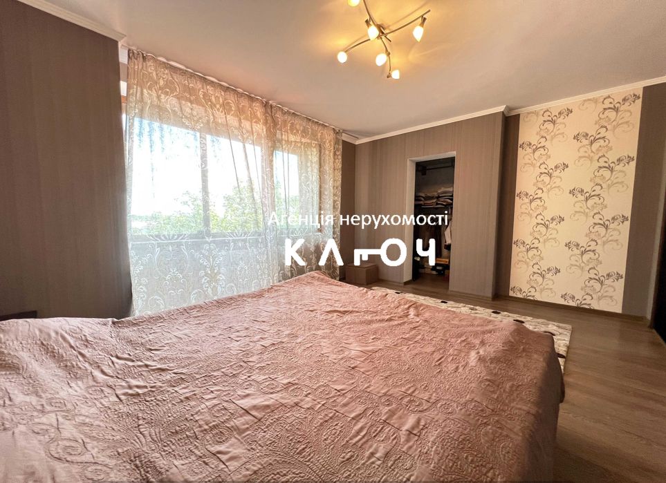 Продаж гарного будинку в чудовому місці!