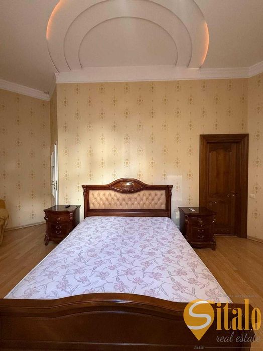 Оренда 4 кімнатної квартири, вулиця Крушельницької