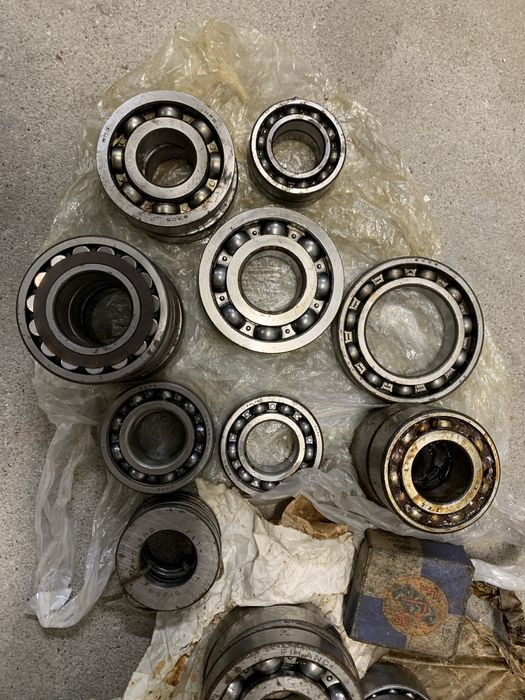 Łożyska 72 szt różne