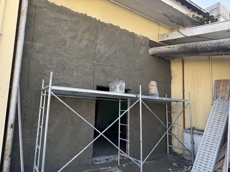 Serviços de trolha  remodelaçoes e construção