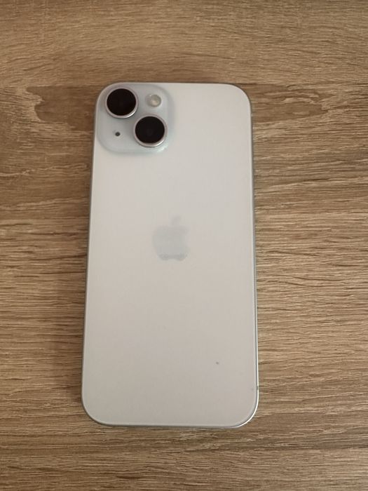 Iphone 15 niebieski