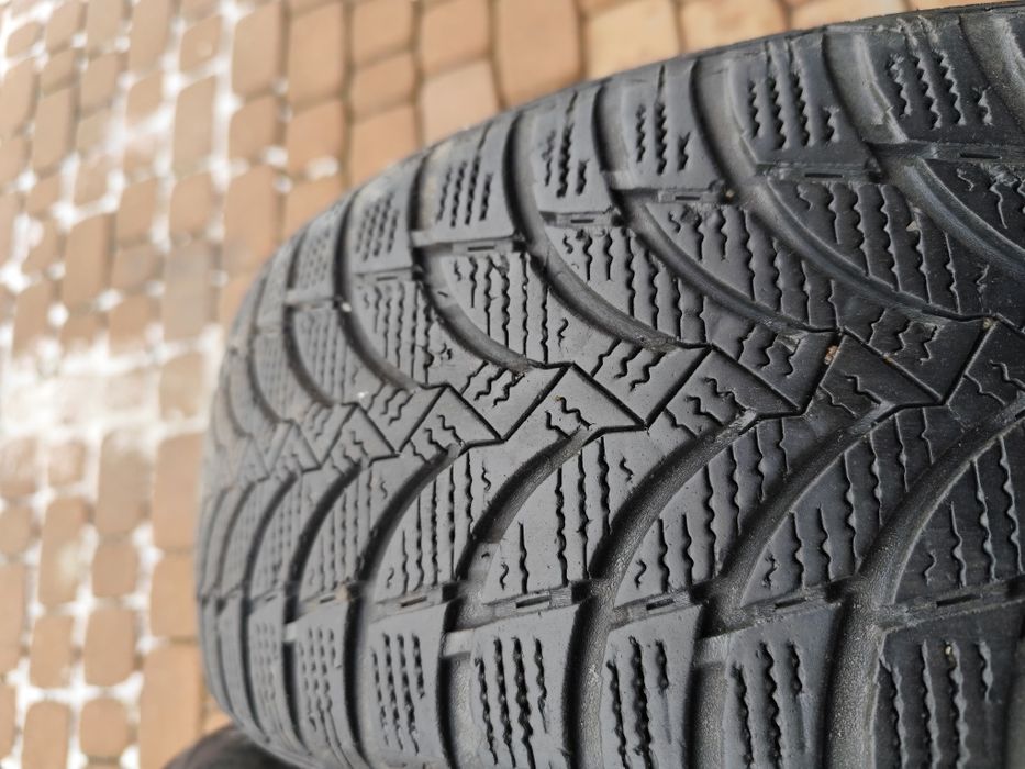 opony zimowe 205/60R16 Nexen Winguard 2szt