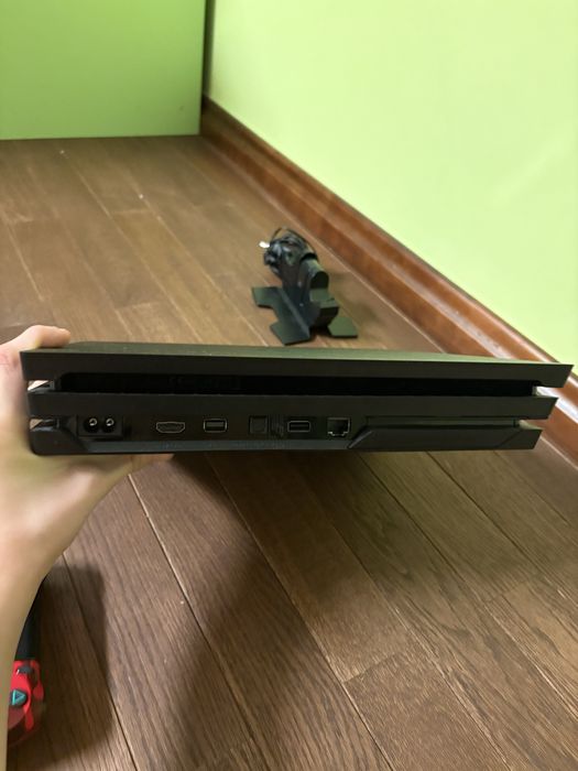 Konsola PS 4 PRO !!!