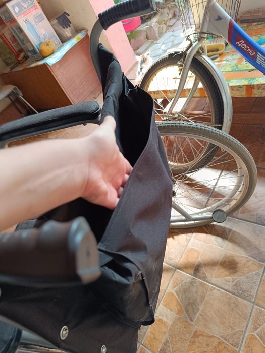 Инвалидная коляска