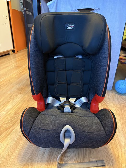 Автокрісло Britax Romer Advansafix II Sict в ідеальному стані, чисте