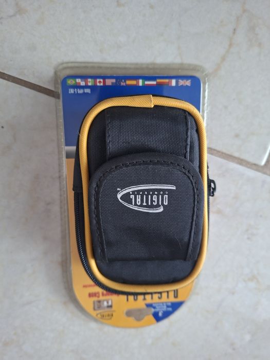 Etui na aparat digital