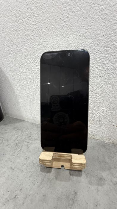 Iphone 16 Pro Max na Gwarancji