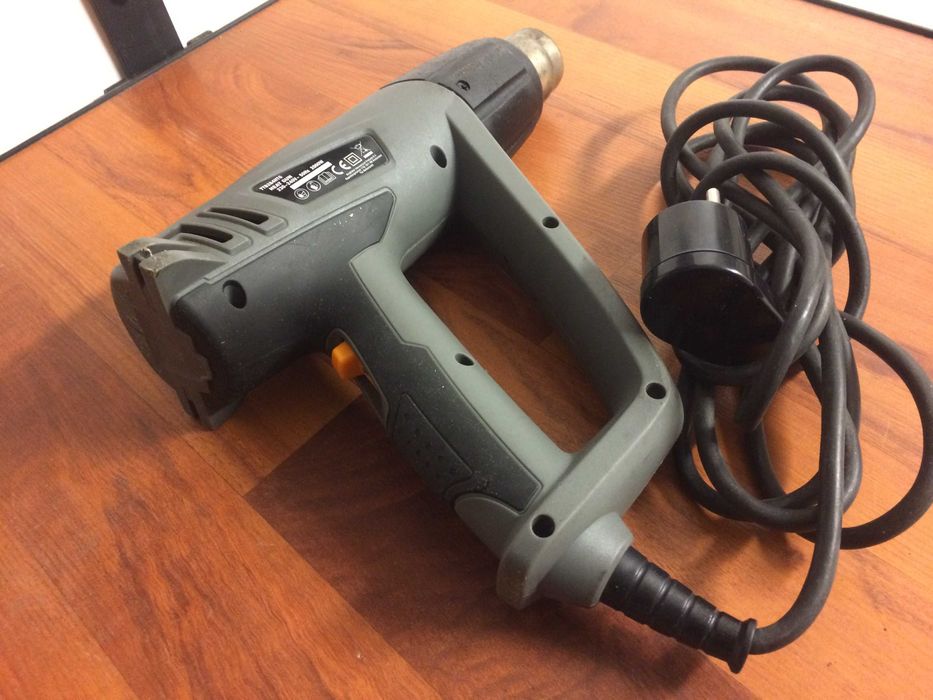 Opalarka Titan - Moc 2000W 3 pozycyjna 240V