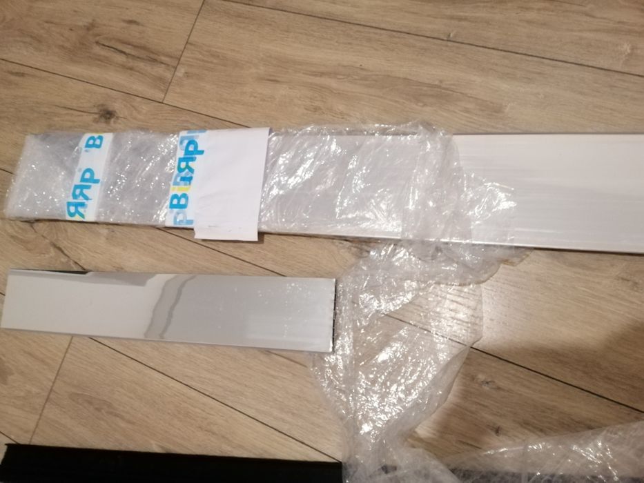 Зеркальный профиль