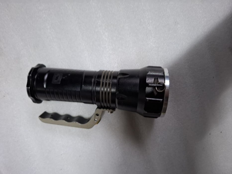 Latarka do ładowania