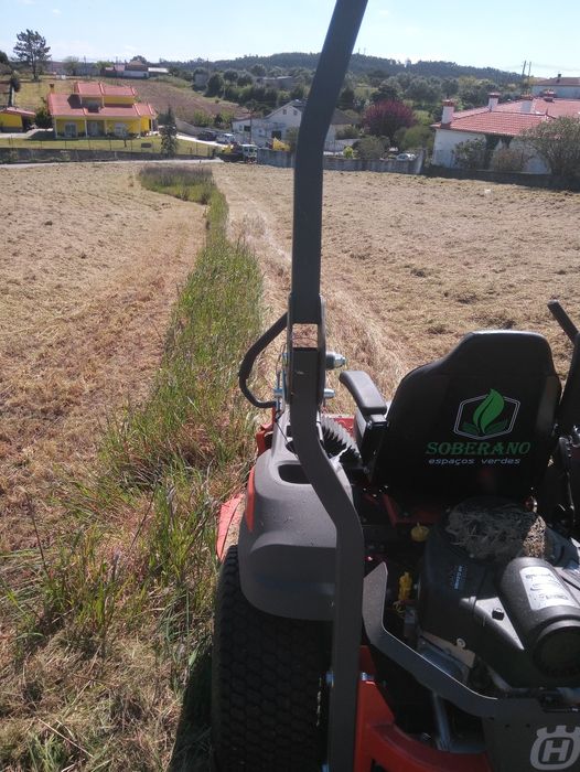 LIMPEZA de Terrenos e manutenção de espaços verdes