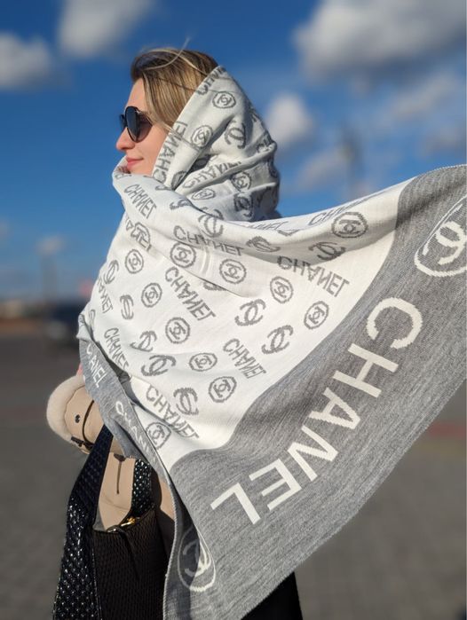 шарф Chanel жіночий