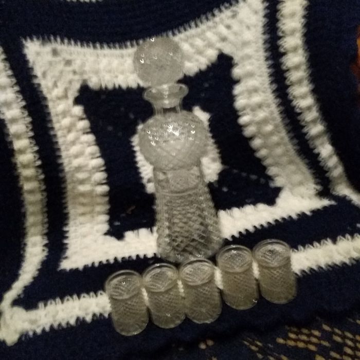 Kpl szklo karafka plus kieliszki