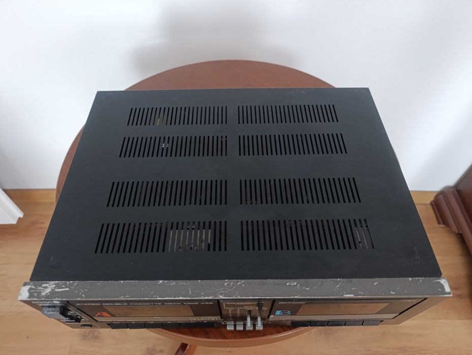 Magnetofon DIORA