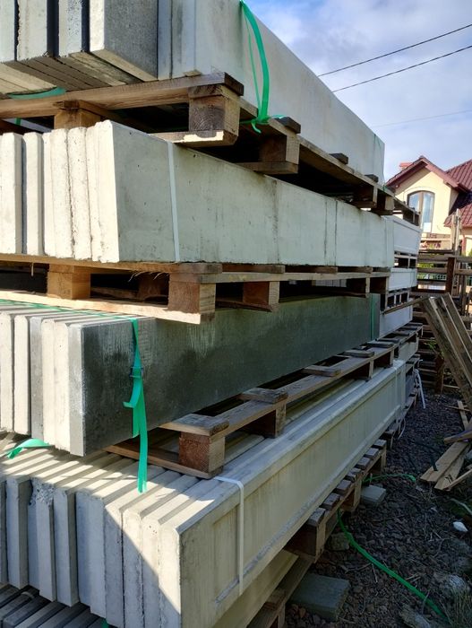 Podmurówka uszkodzona