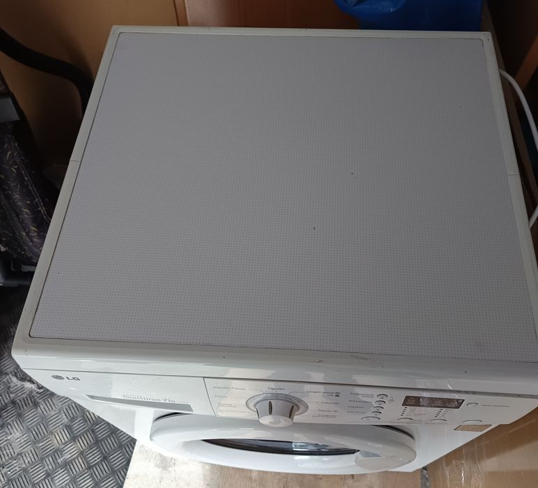 Máquina de lavar roupa LG