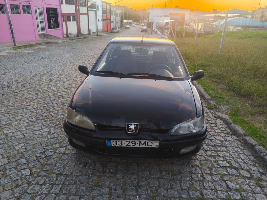 Peugeot 106 comercial