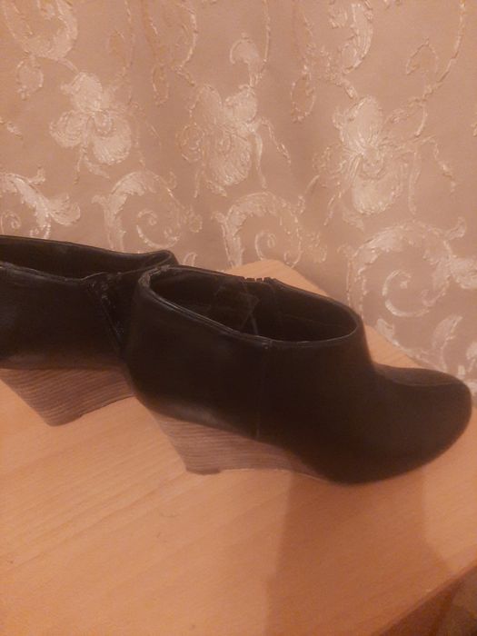 БОТИНКИ Arber 36р внутри мех Супер