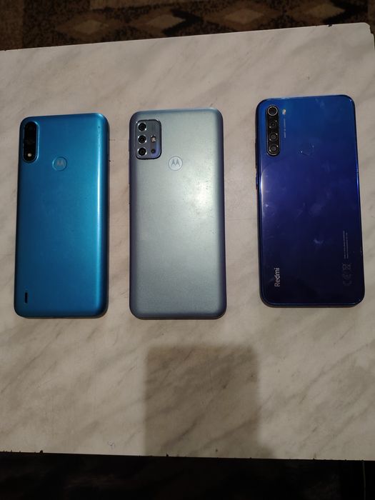 Продам телефони в робочому стані