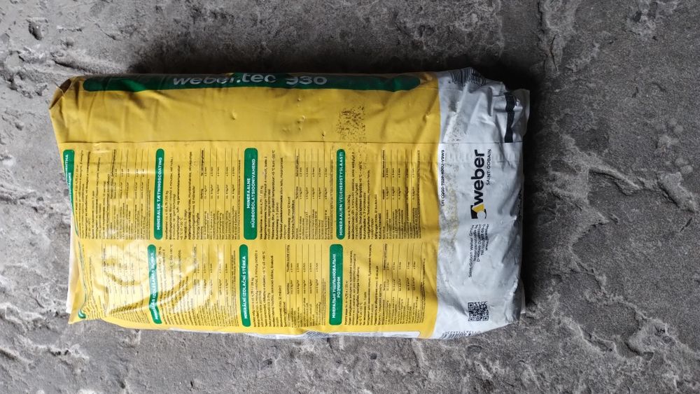 Продам Weber 930