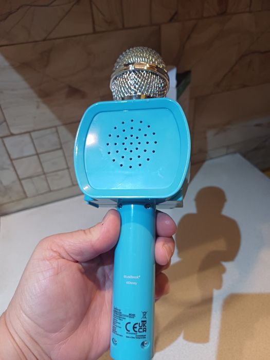Mikrofon Stitch karaoke