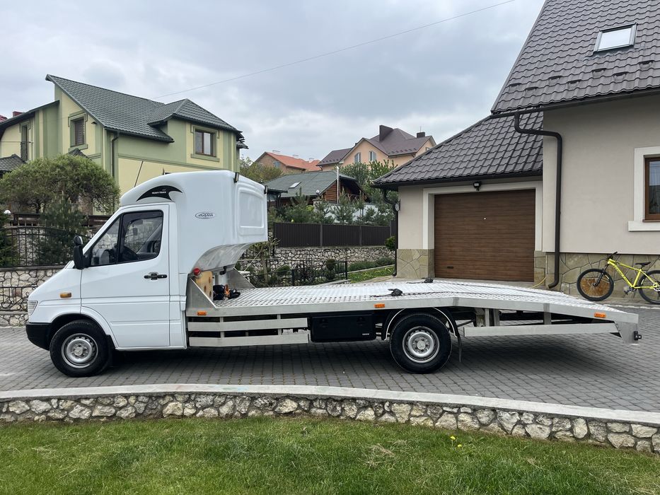 Mercedes -Benz sprinter 312  1997 евакуатор