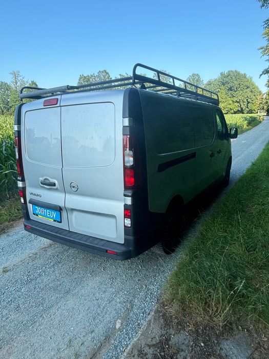 Bagażnik samochodowy Opel vivaro Renault trafic