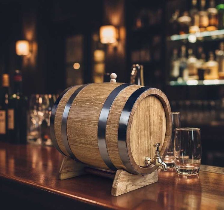 Бочка діжка дубова для зберігання витримки алкоголю вина коняку віскі