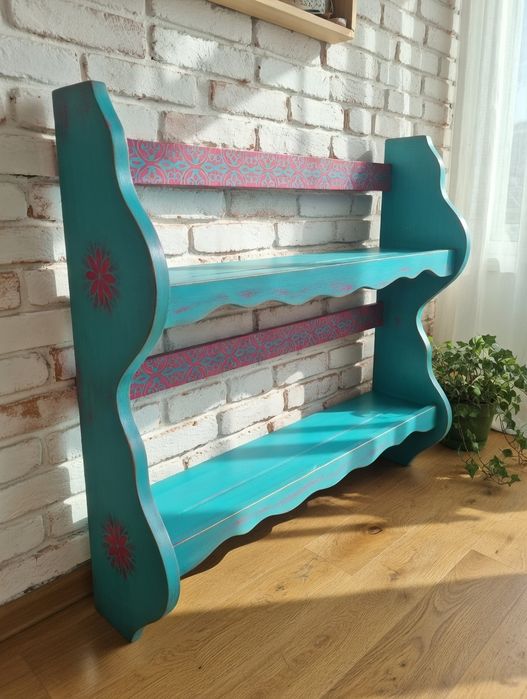 Półka kuchenna lub wieszak na ubrania
