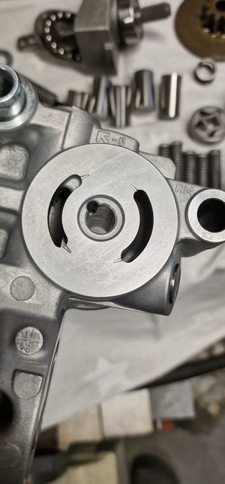 Regeneracja skrzyni biegów hydro Tuff Torq K46 K57 K62 K66 K664 K71