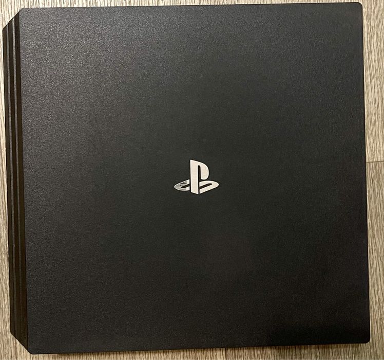 Playstation 4 pro 1TB
